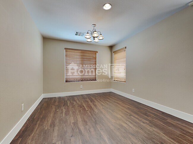 Building Photo - 6490 Albina Creek Street