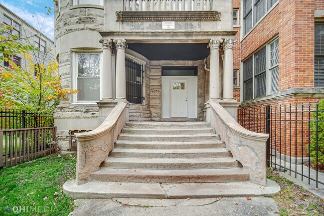 Foto del edificio - 4330 S Martin Luther King Dr