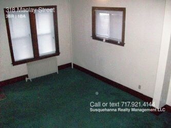 Building Photo - 318 Maclay St