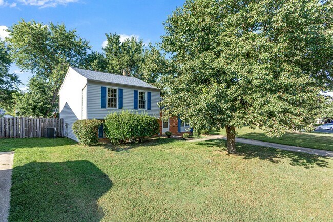 Foto del edificio - 3525 Norwood Ct