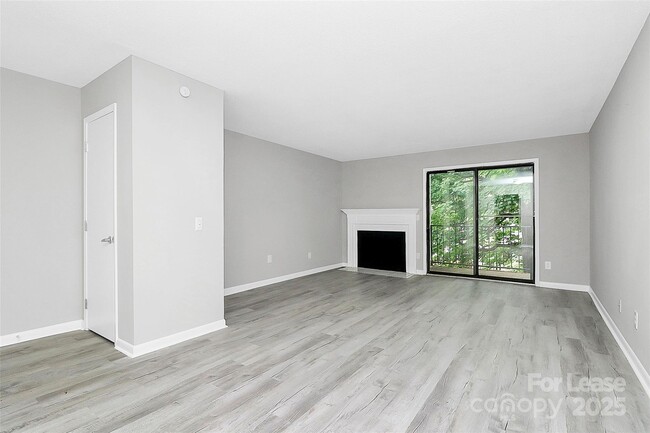 Building Photo - 3240 Heathstead Place