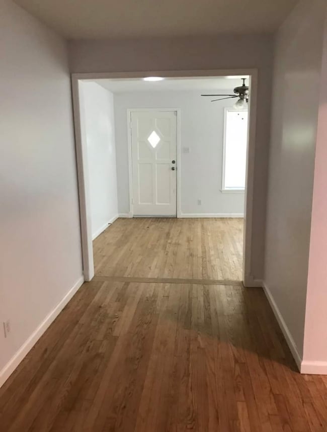 Photo - 829 N Crawford St House