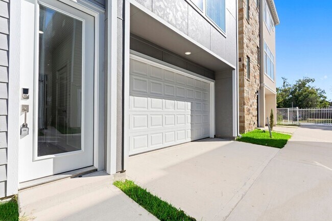 Foto del edificio - 4013 Ward St