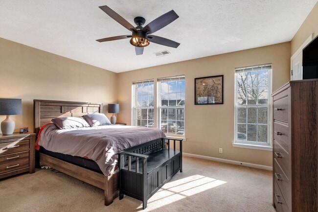 Foto del edificio - 1345 Bell Rd