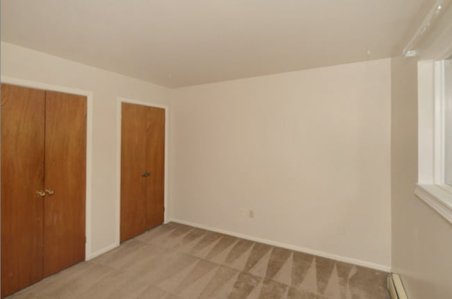 Building Photo - 611 Stover St