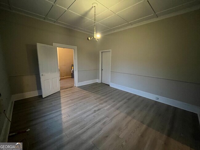 Foto del edificio - 910 Truitt Ave