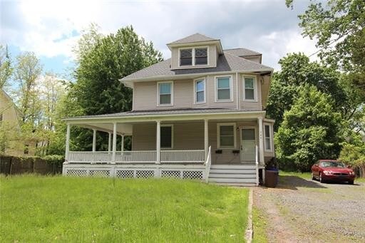 Building Photo - 744 Clinton Ave