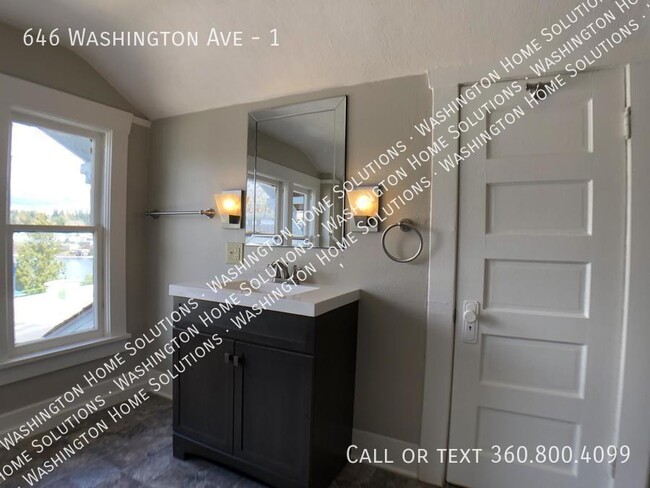 Building Photo - 646 Washington Ave