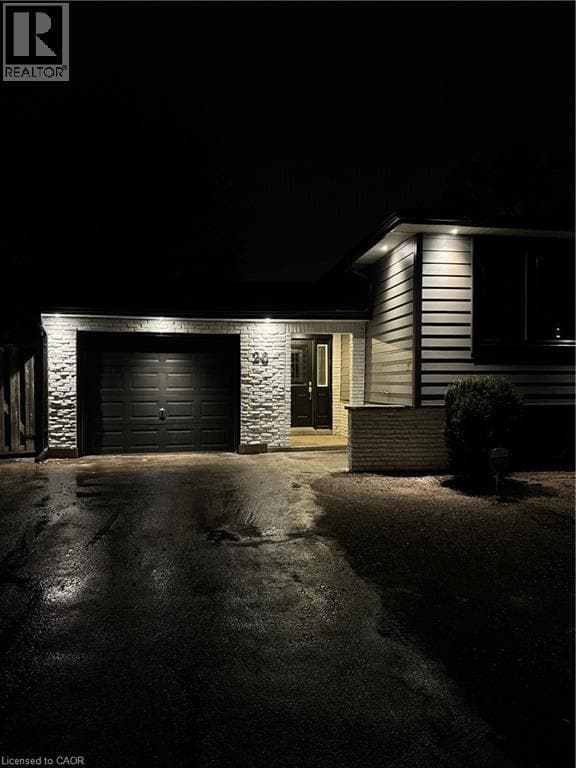 Building Photo - 26 Greyfriar Dr