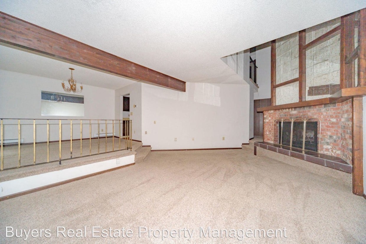 Primary Photo - 3 br, 2.5 bath House - 2086 Crataegus Street
