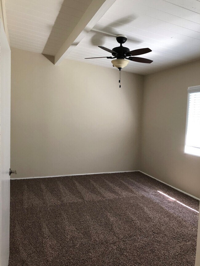 Bedroom - 230 W Verdugo Ave