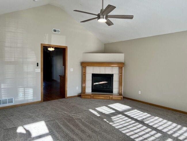 Building Photo - Cozy 3 Bedroom Ranch Home in Greenwood