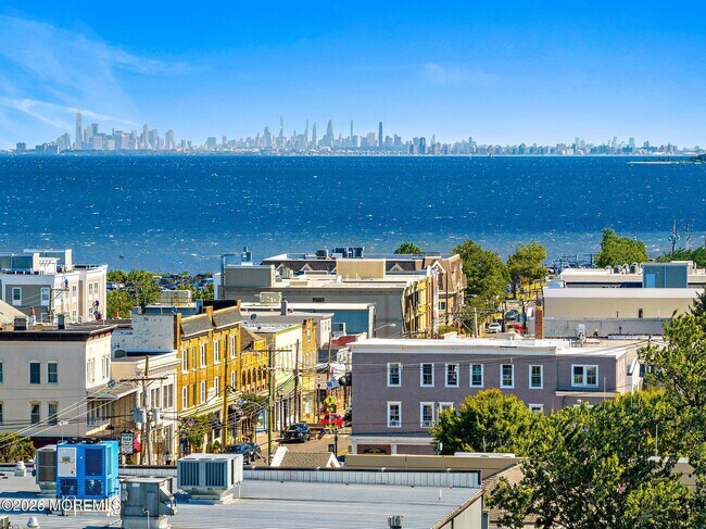 Foto del edificio - 98 First Ave