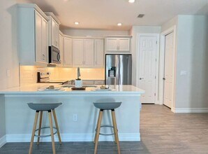 Building Photo - 1059 Enbrook Lp