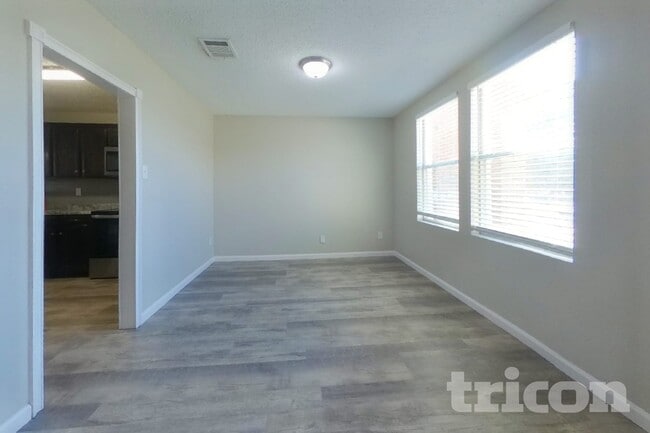 Building Photo - 3916 Golden Horn Ln