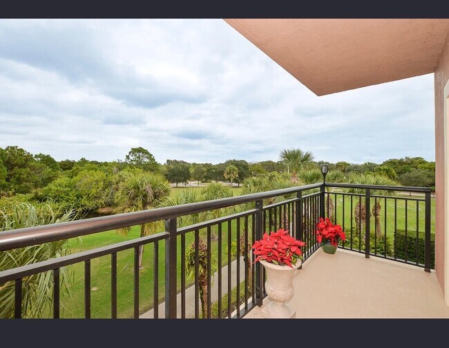 Foto del edificio - 4190 Gator Greens Way