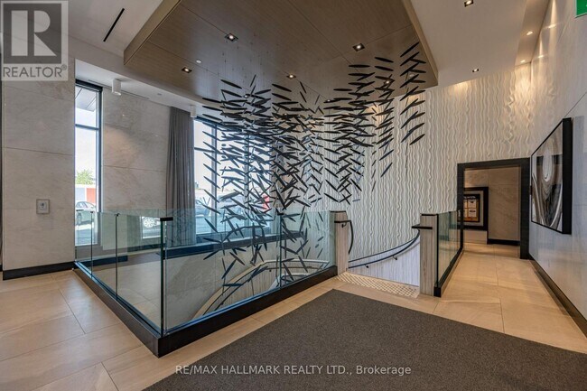 Photo du bâtiment - 1-401 Edgewater Dr