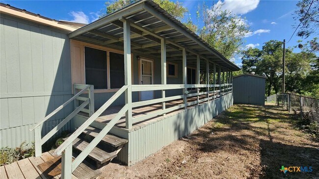 Foto del edificio - 572 Canal Ln