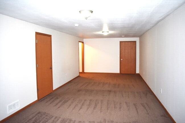 Building Photo - 11789 Ridgeway Dr