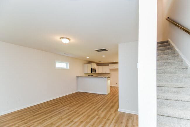 Foto del edificio - 313 Noble Ln