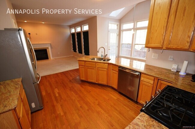 Building Photo - 7 Woodbent Dr