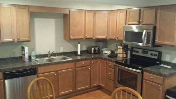 Foto del edificio - 1047 Fyler Rd