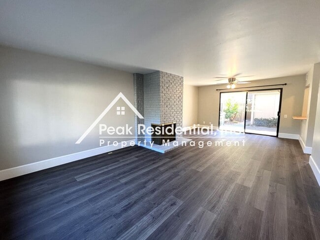 Building Photo - 3 br, 2.5 bath House - 506 Hartnell Place