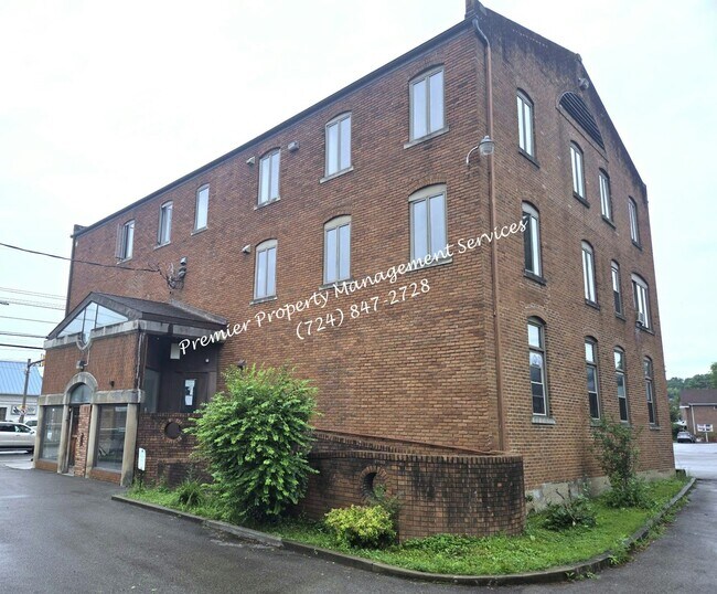 Foto del edificio - 518 W Cunningham St