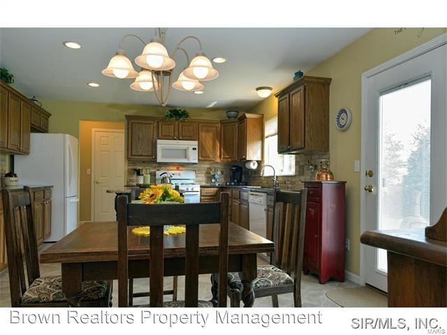 Building Photo - 1038 Thornbury Pl