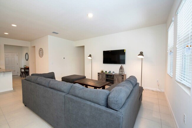 Foto del edificio - 5277 Oakbourne Ave