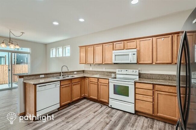 Building Photo - 6901 41St Street E, Fife, WA, 98424