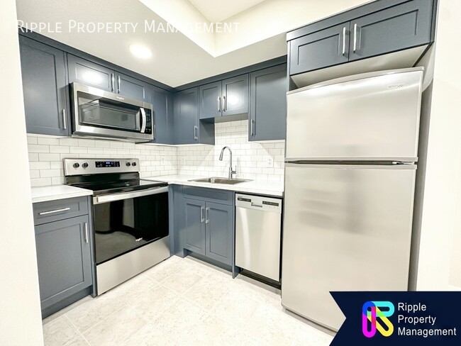Building Photo - 50% OFF YOUR FIRST MONTHS RENT! AMAZING MO...