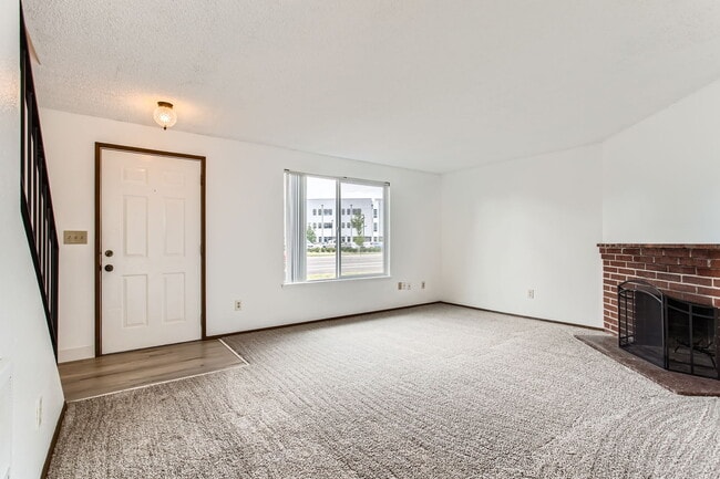 Building Photo - 1711 SE Blairmont Dr
