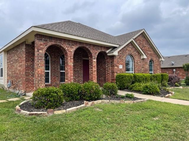 Building Photo - 1613 Lake Travis Dr