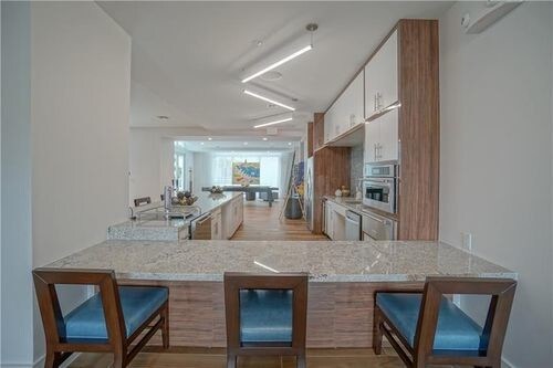 Foto del edificio - 673 NE 3rd Ave