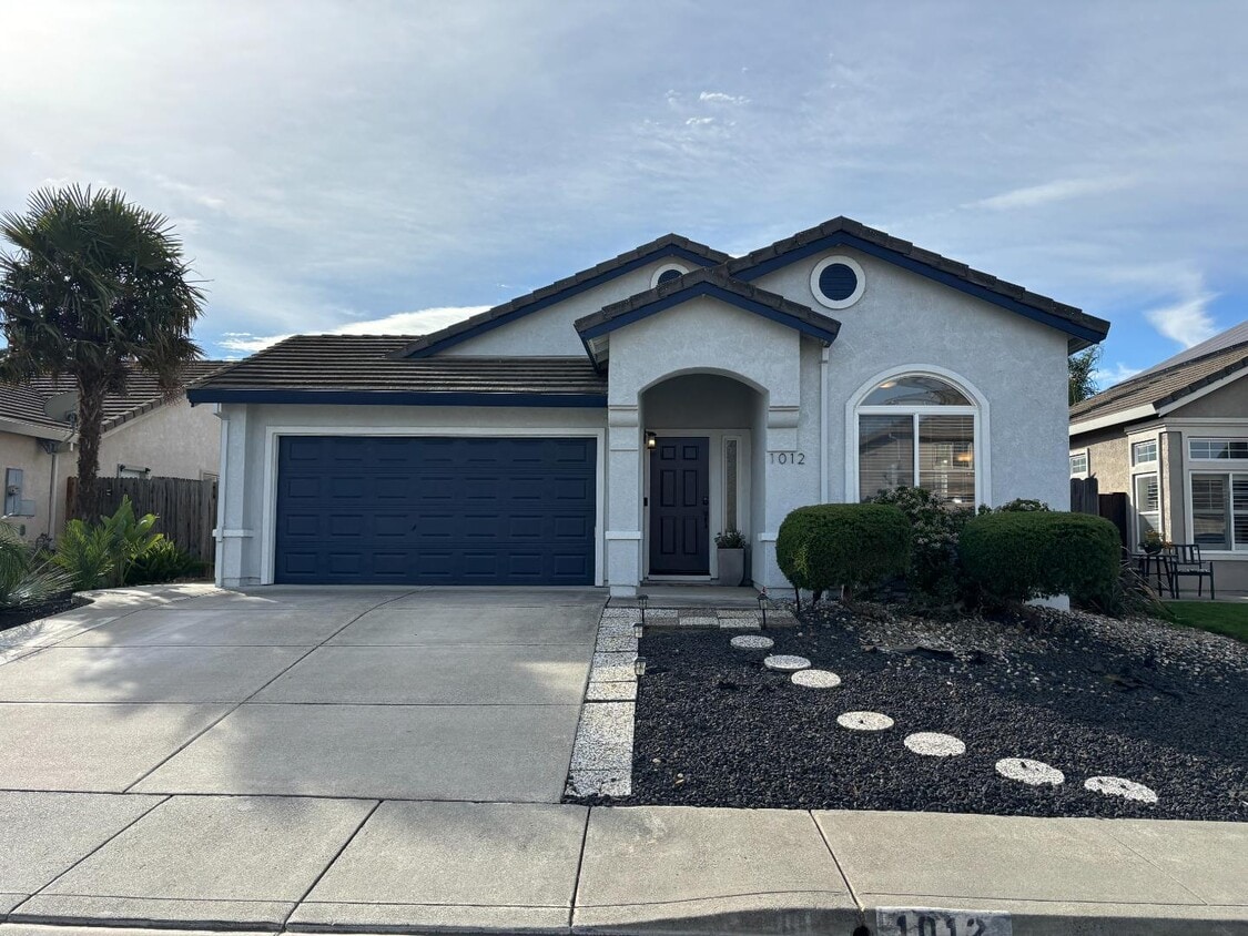 Foto principal - 1012 Freshwater Ct