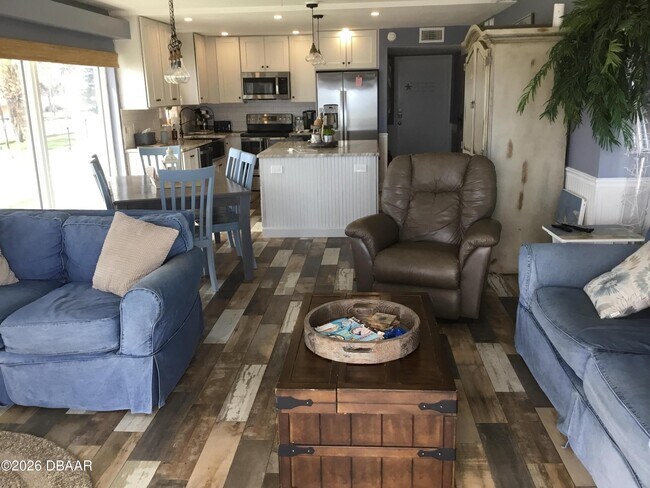 Foto del edificio - 1571 S Atlantic Ave