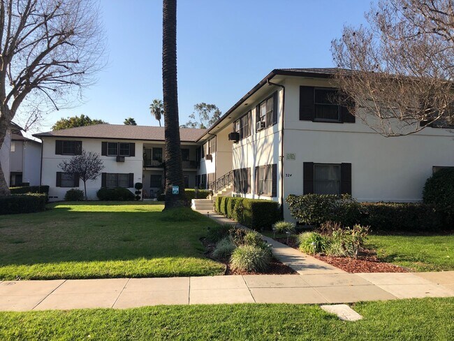 Building Photo - 324 Pasadena Ave