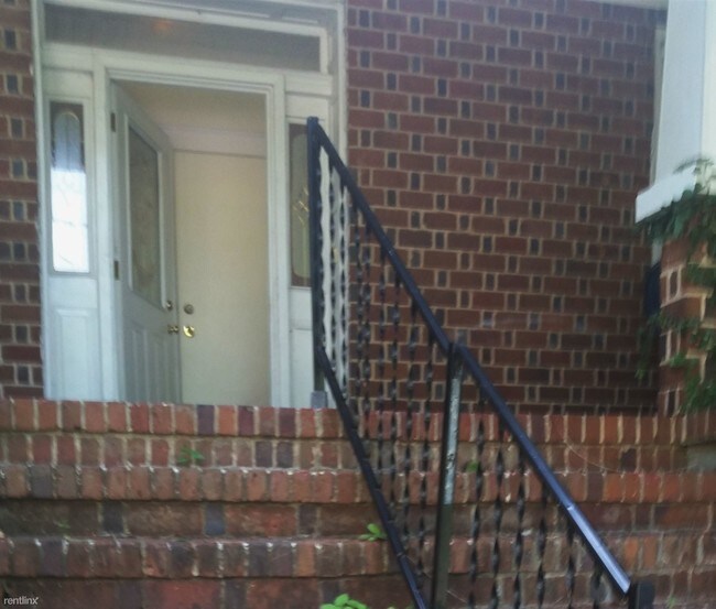 Building Photo - 5903 Gwynn Oak Ave