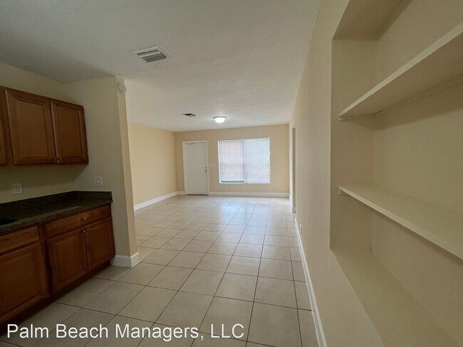 Foto del edificio - 3 br, 2 bath House - 1213 Pioneer Rd.