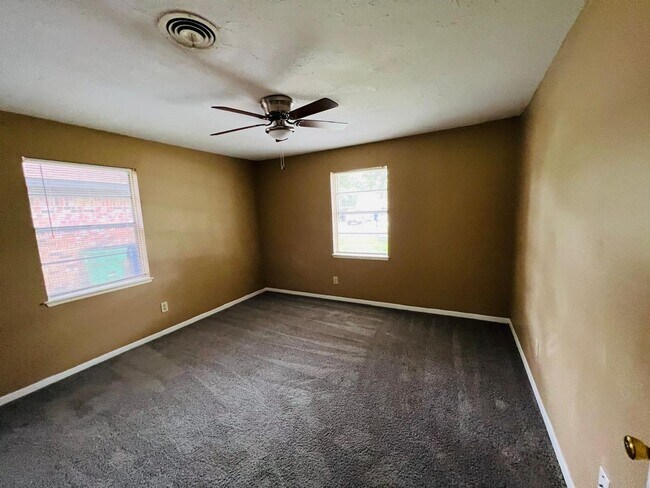 Foto del edificio - Beautiful 3 bedroom home in Angleton TX