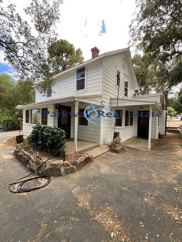 Foto principal - Charming 3 Bedroom House in East Alpine