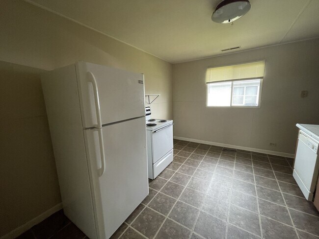 Foto del edificio - 2 Bedroom Duplex