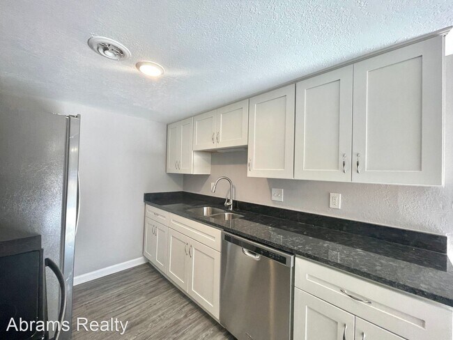 Foto del edificio - 3 br, 2.5 bath House - 4021 Holly Cove Drive