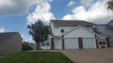 Building Photo - 3408-3410-3410 Squirrel Dr