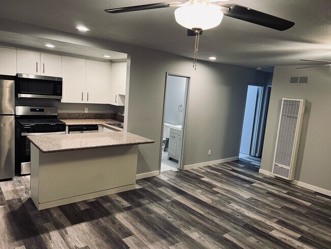 living room/kitchen - 3826 Monroe Ave