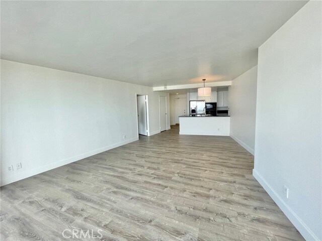 Building Photo - 700 E Ocean Blvd