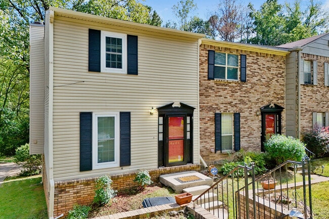 Foto del edificio - 4601 Little River Rd