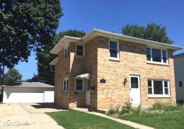Primary Photo - 1508 W Walnut St