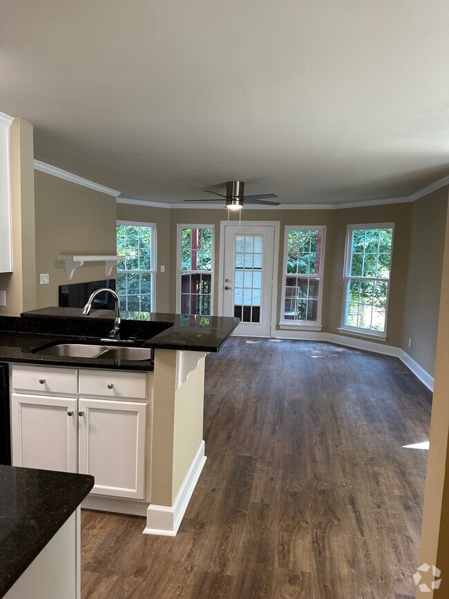 Condos For Rent in Alpharetta, GA 14 Rentals